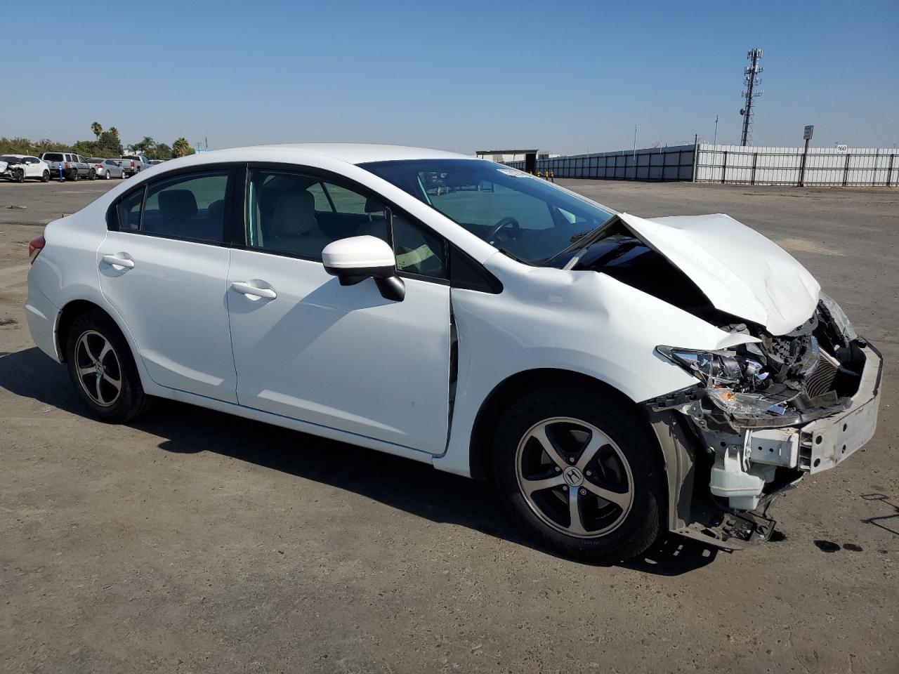 2015 Honda Civic VIN 19XFB2F70FE285318 Copart auction photo, front end / side damage thumbnail 4