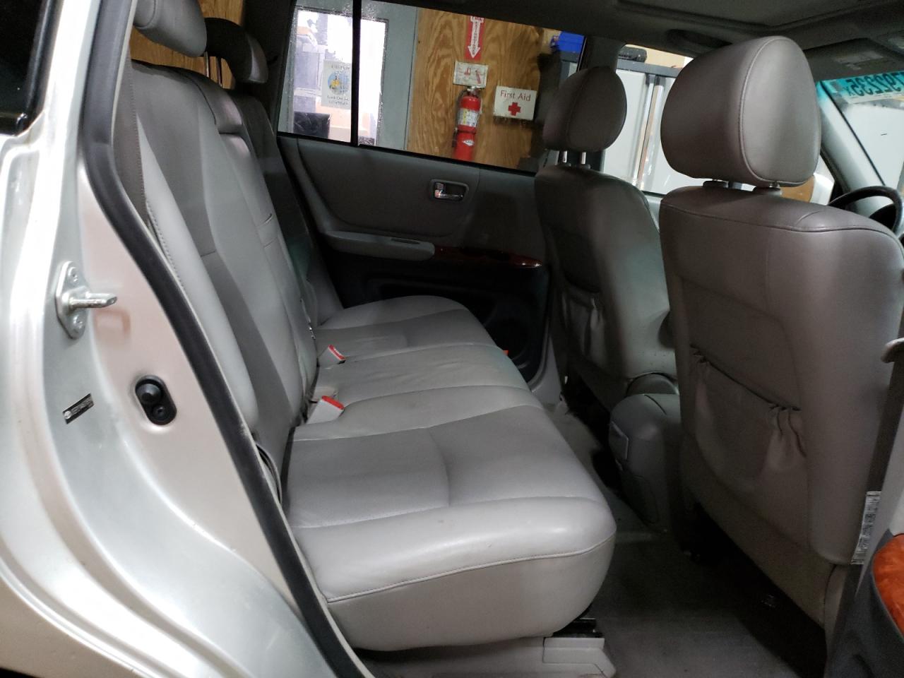 2006 Toyota Highlander VIN JTEEP21A460183590 Copart auction photo, front end / minor dent/scratches damage thumbnail 11