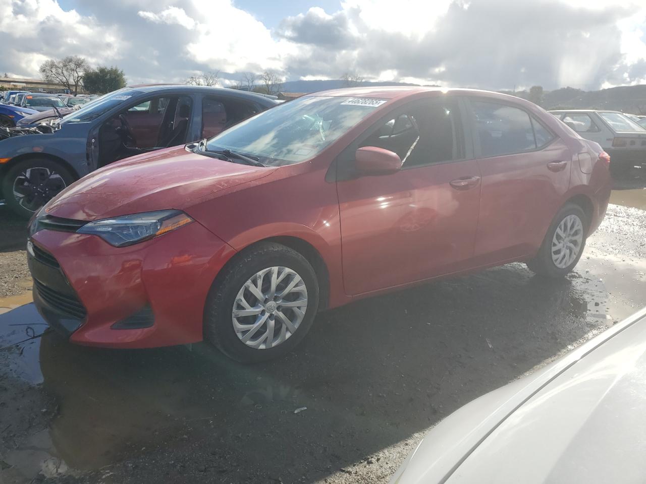 2019 Toyota Corolla VIN 5YFBURHE8KP895733
