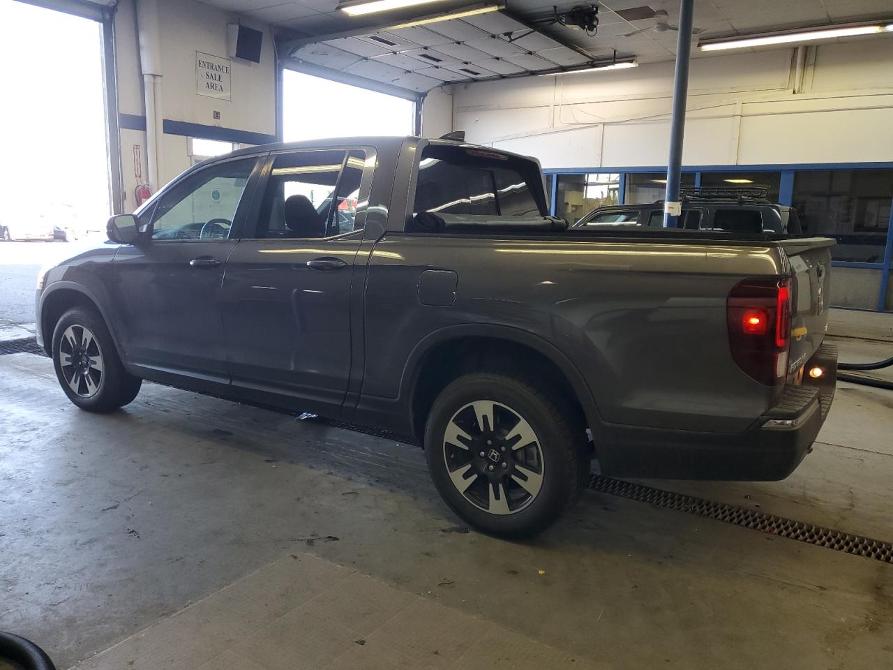 2020 Honda Ridgeline VIN 5FPYK3F56LB023491 Copart auction photo, all over damage thumbnail 2