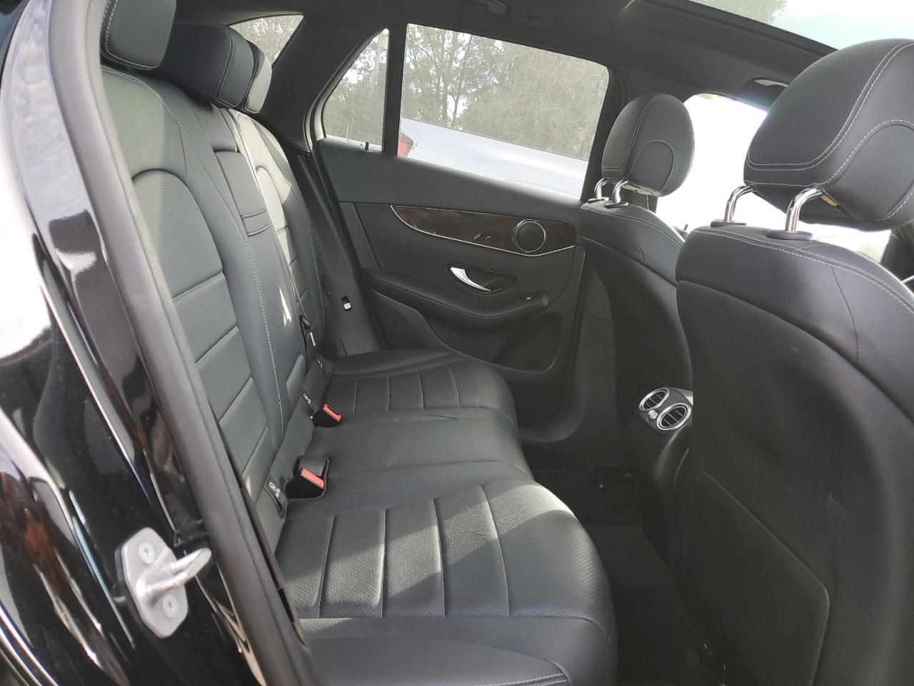 2018 Mercedes-Benz GLC VIN WDC0G4KBXJV068516 Copart auction photo, front end / side damage thumbnail 11