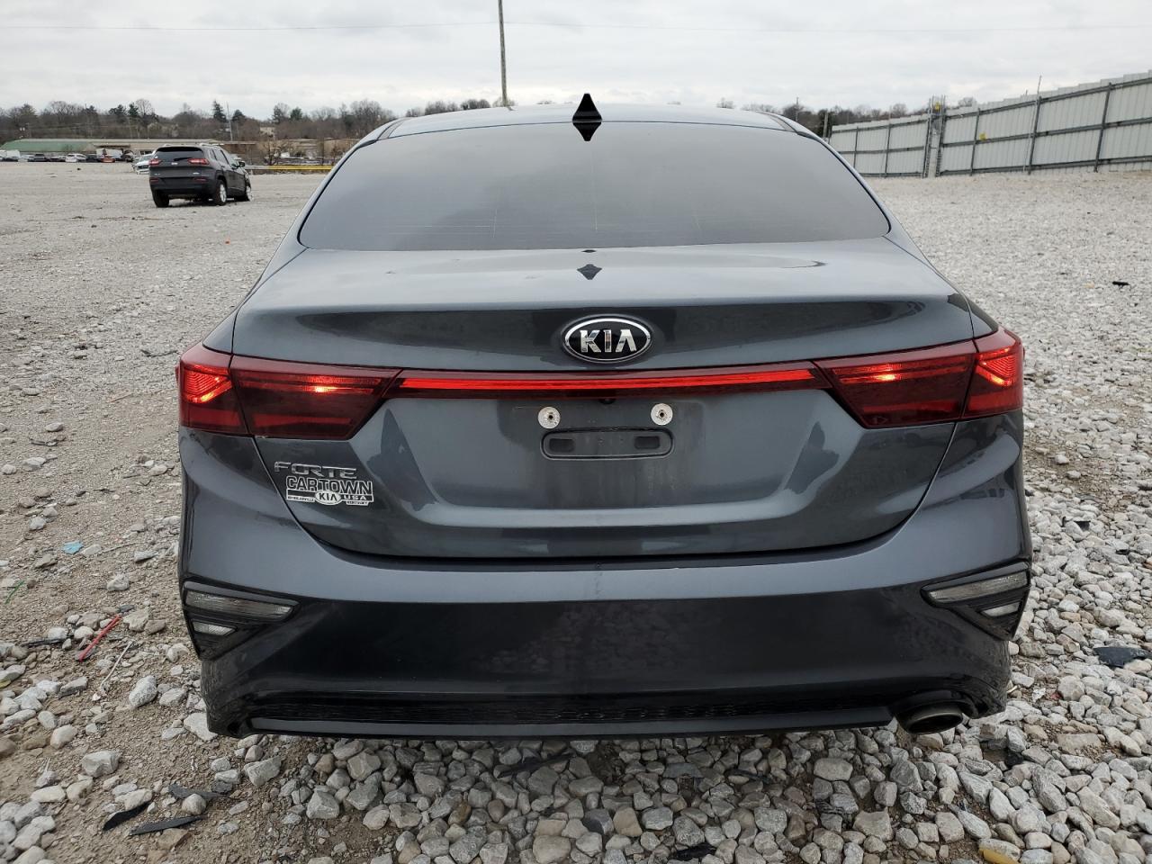 2021 KIA Forte VIN 3KPF24AD0ME358256 Copart auction photo, front end / side damage thumbnail 6