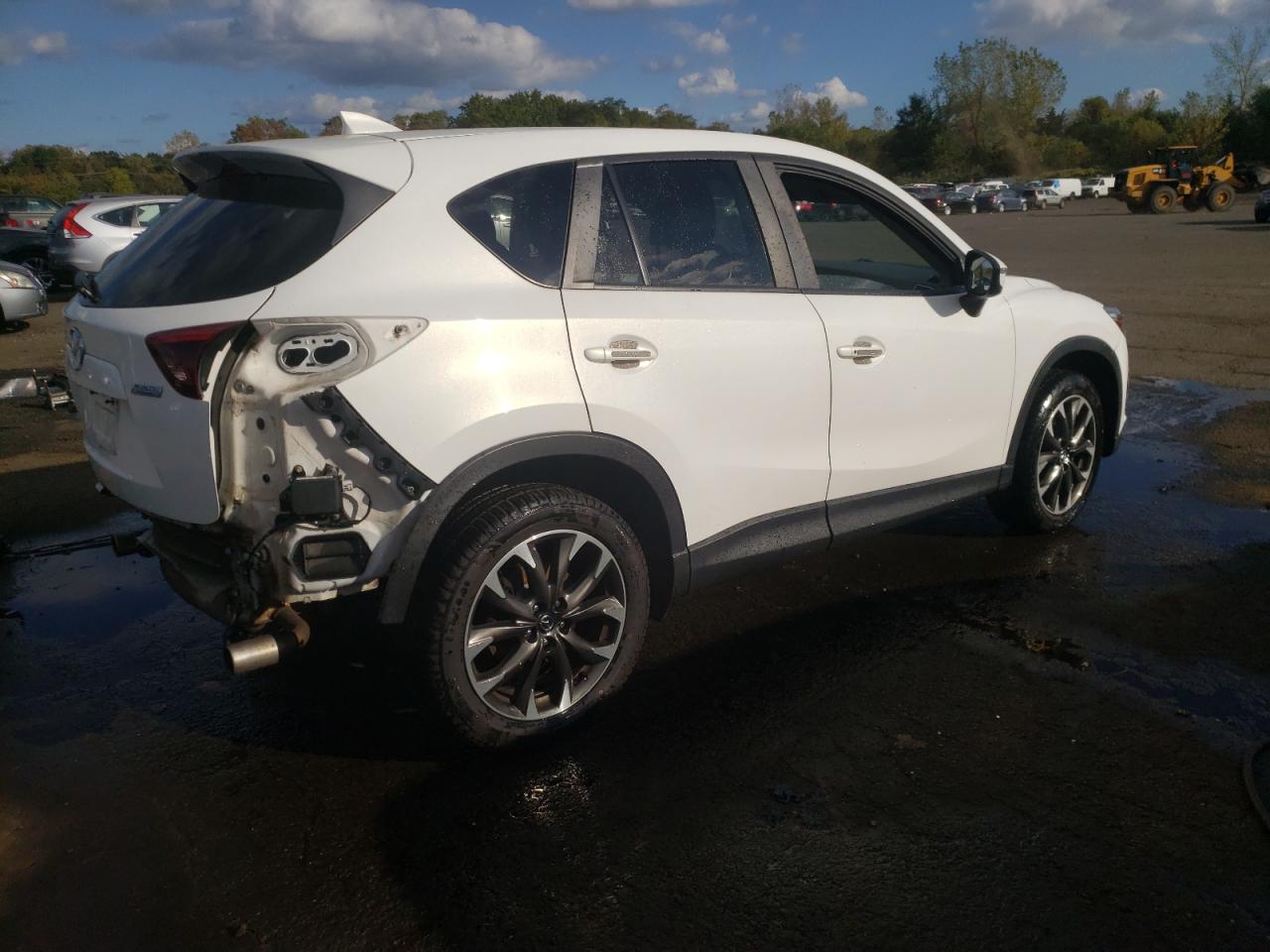 2016 Mazda CX-5 VIN JM3KE4DY6G0692316 Copart auction photo, rear end damage thumbnail 3