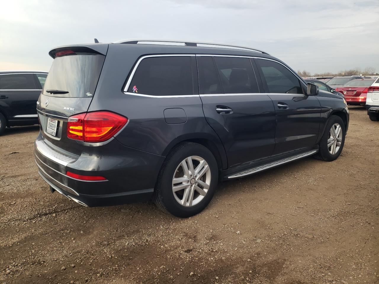 2013 Mercedes-Benz GL-klasse VIN 4JGDF2EE6DA206063 Copart auction photo, normal wear damage thumbnail 3