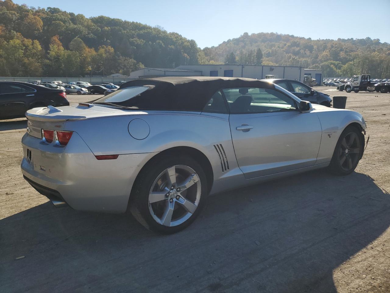2011 Chevrolet Camaro VIN 2G1FK3DJ4B9189598 Copart auction photo, front end / rear end damage thumbnail 3