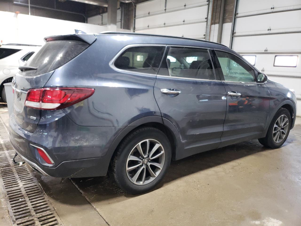 2017 Hyundai Santa Fe VIN KM8SMDHF2HU179185 Copart auction photo, mechanical damage thumbnail 3
