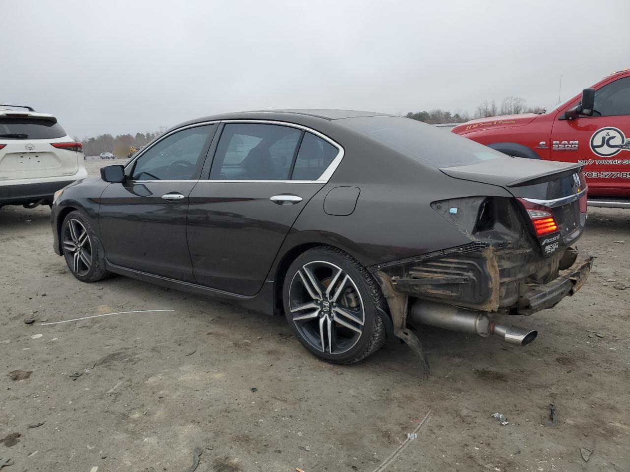 2016 Honda Accord VIN 1HGCR2F52GA133205 Copart auction photo, rear end damage thumbnail 2