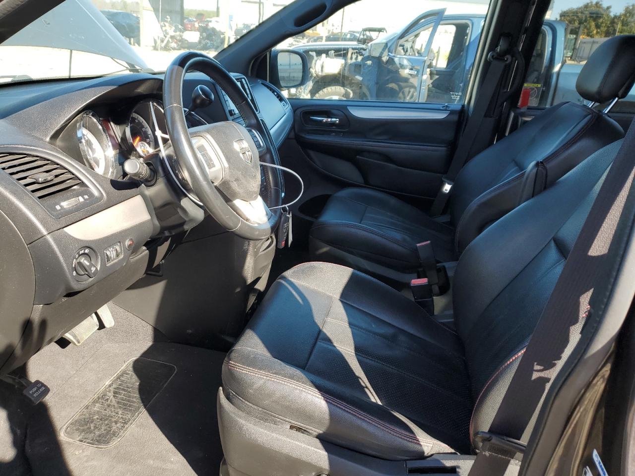 2016 Dodge Caravan VIN 2C4RDGEG1GR177845 Copart auction photo, all over damage thumbnail 7