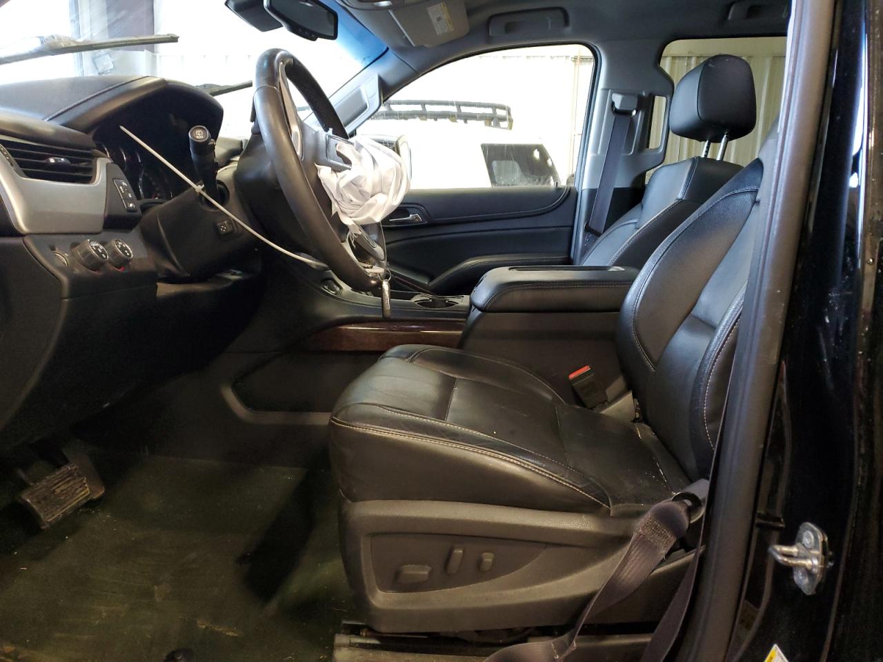 2015 GMC Yukon VIN 1GKS2BKC5FR539339 Copart auction photo, front end / side damage thumbnail 7