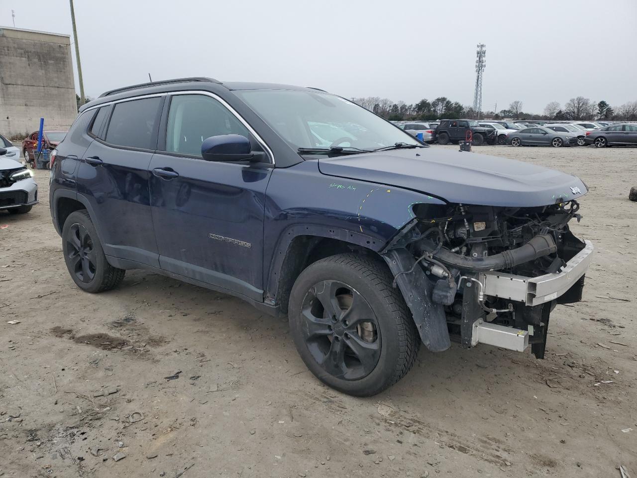 2018 Jeep Compass VIN 3C4NJDBB9JT399603 Copart auction photo, front end damage thumbnail 4