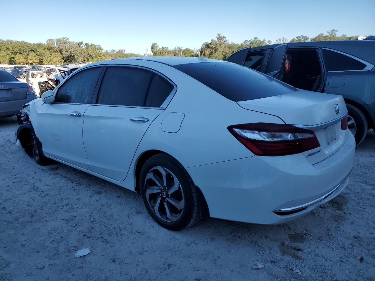 2017 Honda Accord VIN 1HGCR2F7XHA270086 Copart auction photo, front end damage thumbnail 2