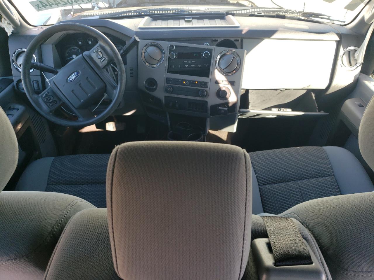 2013 Ford F250 VIN 1FT7W2A64DEB63318 Copart auction photo, side / front end damage thumbnail 8
