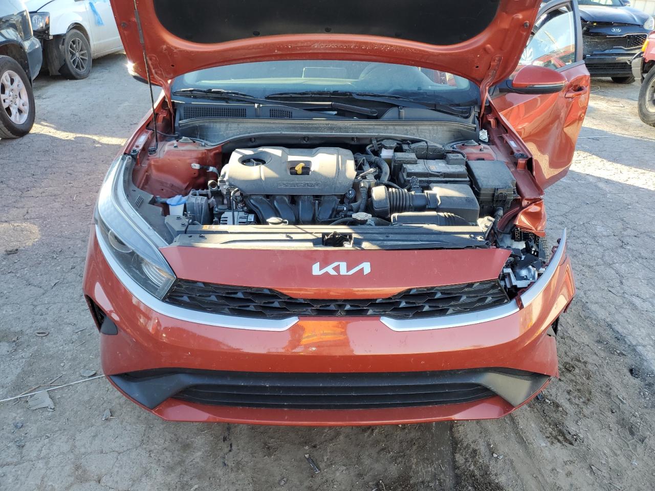 2022 KIA Forte VIN 3KPF24AD4NE471709 Copart auction photo, front end / side damage thumbnail 11