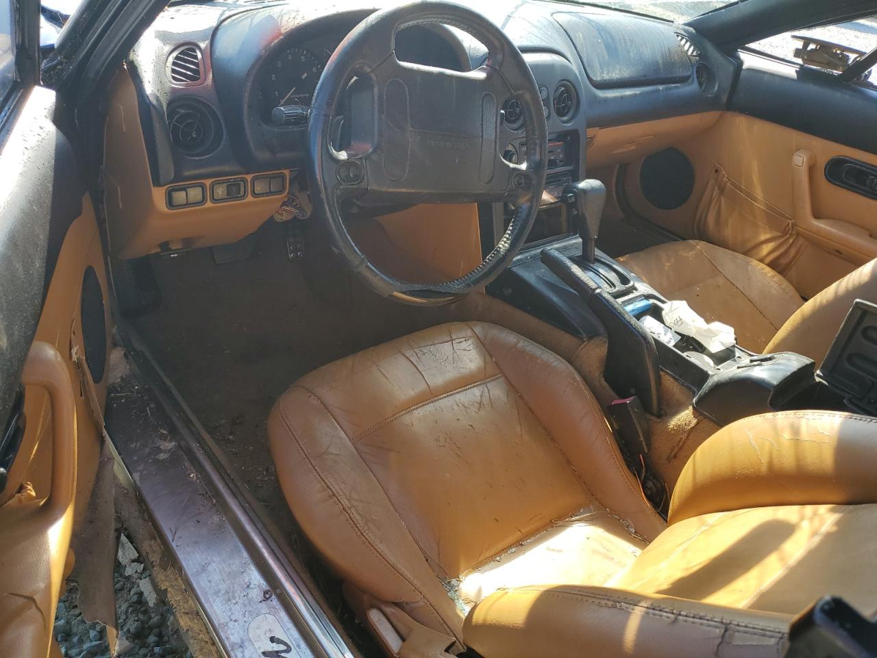 1997 Mazda MX-5 VIN JM1NA3537V0737923 Copart auction photo, all over damage thumbnail 8