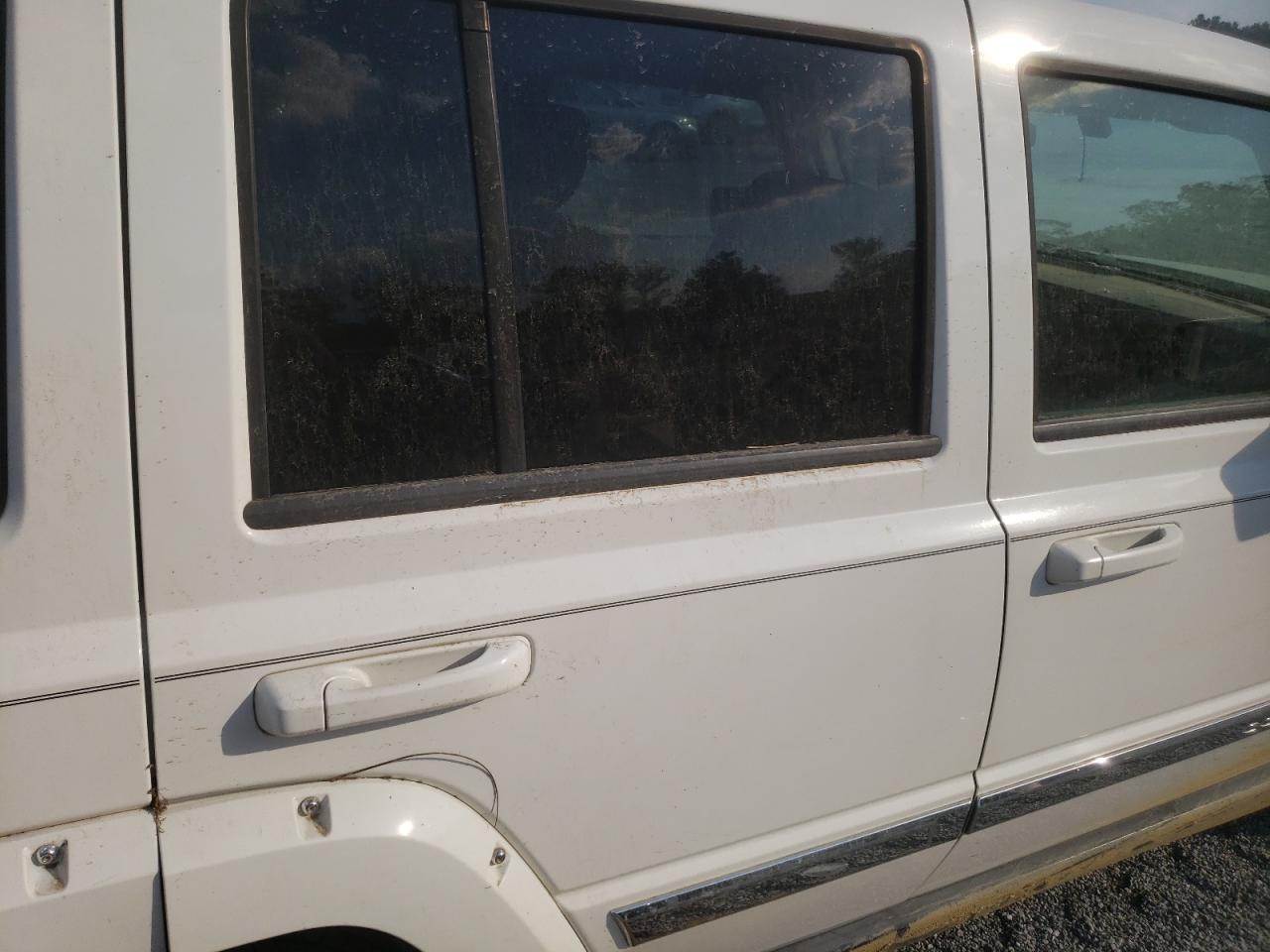 2006 Jeep Commander VIN 1J8HG58226C219530 Copart auction photo, water/flood damage thumbnail 10