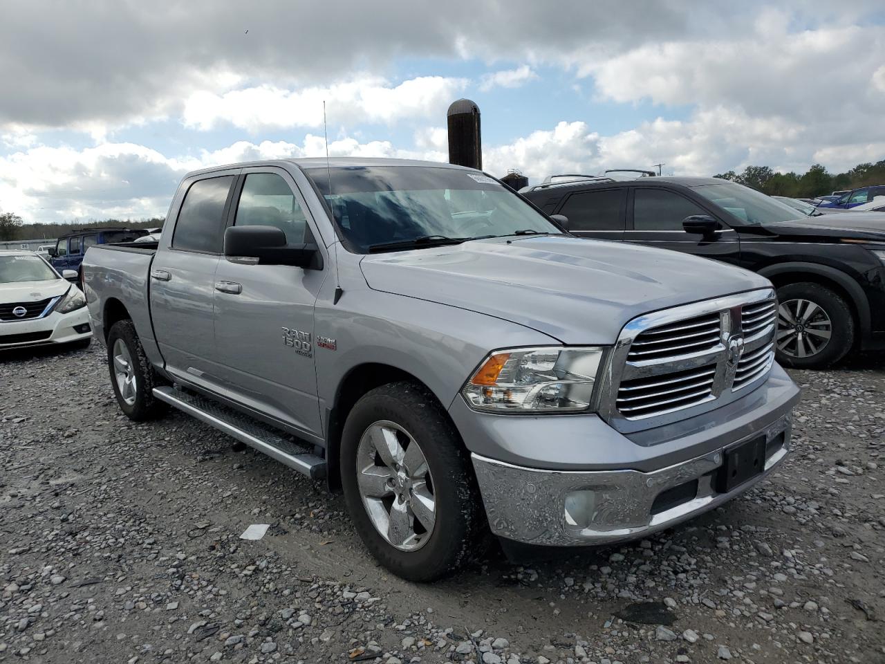 2019 RAM 1500 VIN 1C6RR6LT6KS604088 Copart auction photo, front end damage thumbnail 4