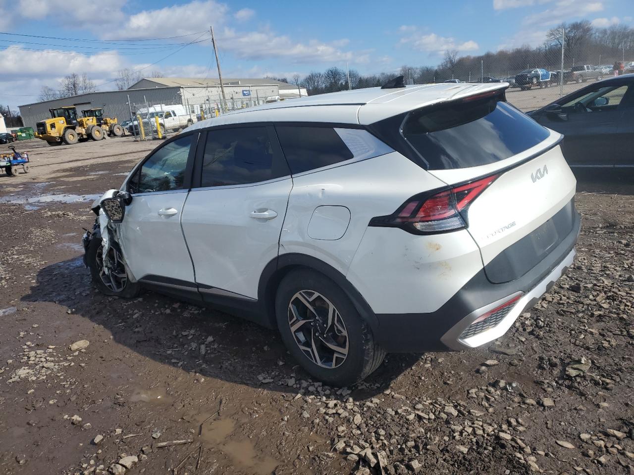 2024 KIA Sportage VIN KNDPU3DF3R7289303 Copart auction photo, all over / side damage thumbnail 2