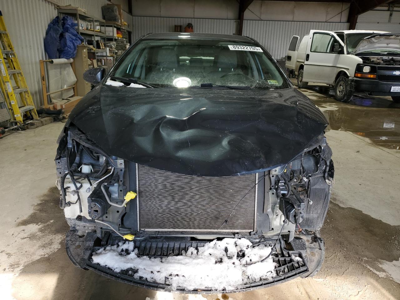 2015 Toyota Corolla VIN 2T1BURHE9FC366801 Copart auction photo, front end damage thumbnail 5