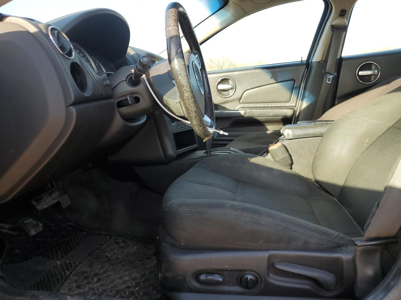 2008 Pontiac Grand Prix VIN 2G2WP552481102645 Copart auction photo, front end / side damage thumbnail 7