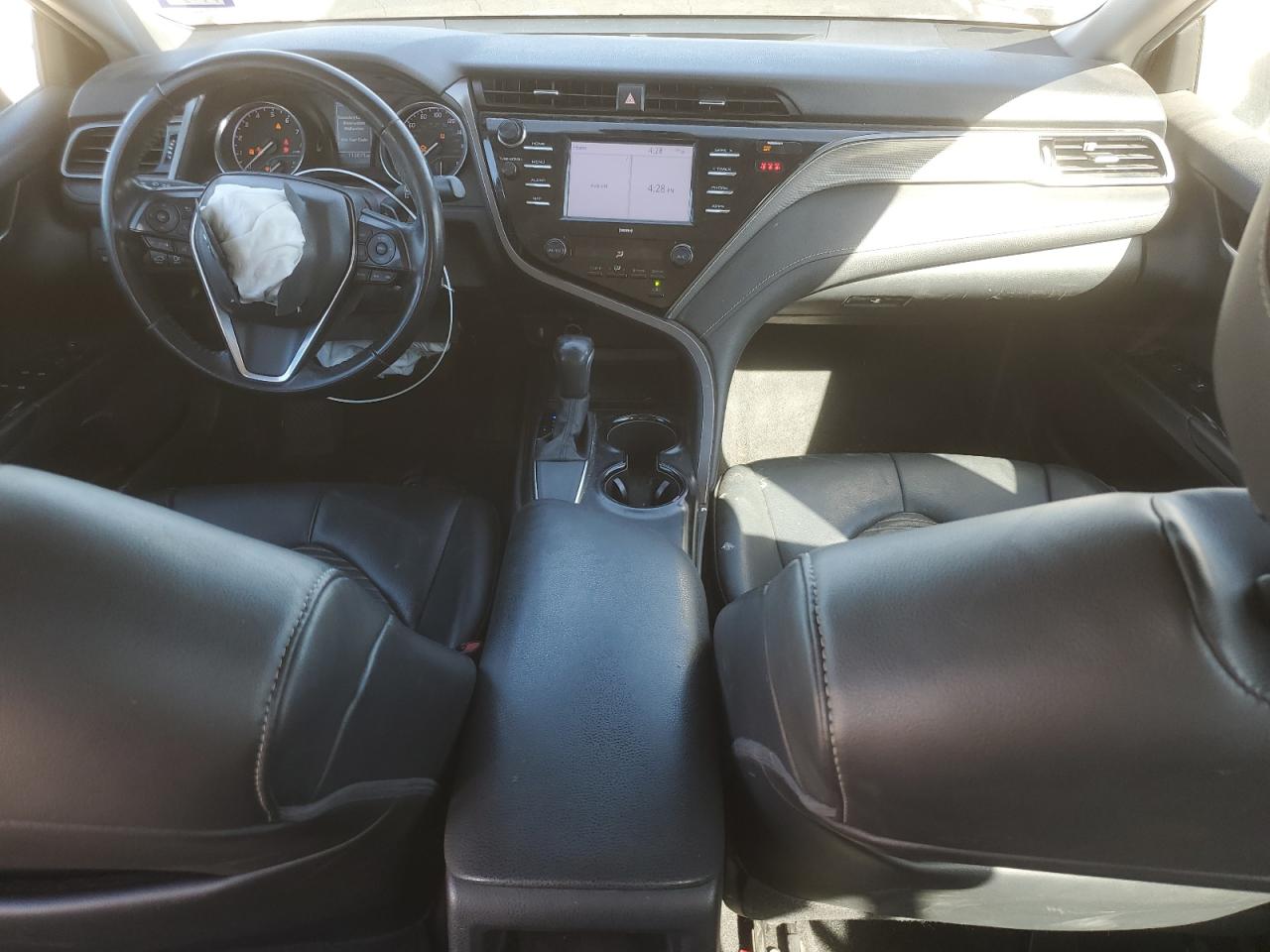 2020 Toyota Camry VIN 4T1G11AK7LU921545 Copart auction photo, front end damage thumbnail 8