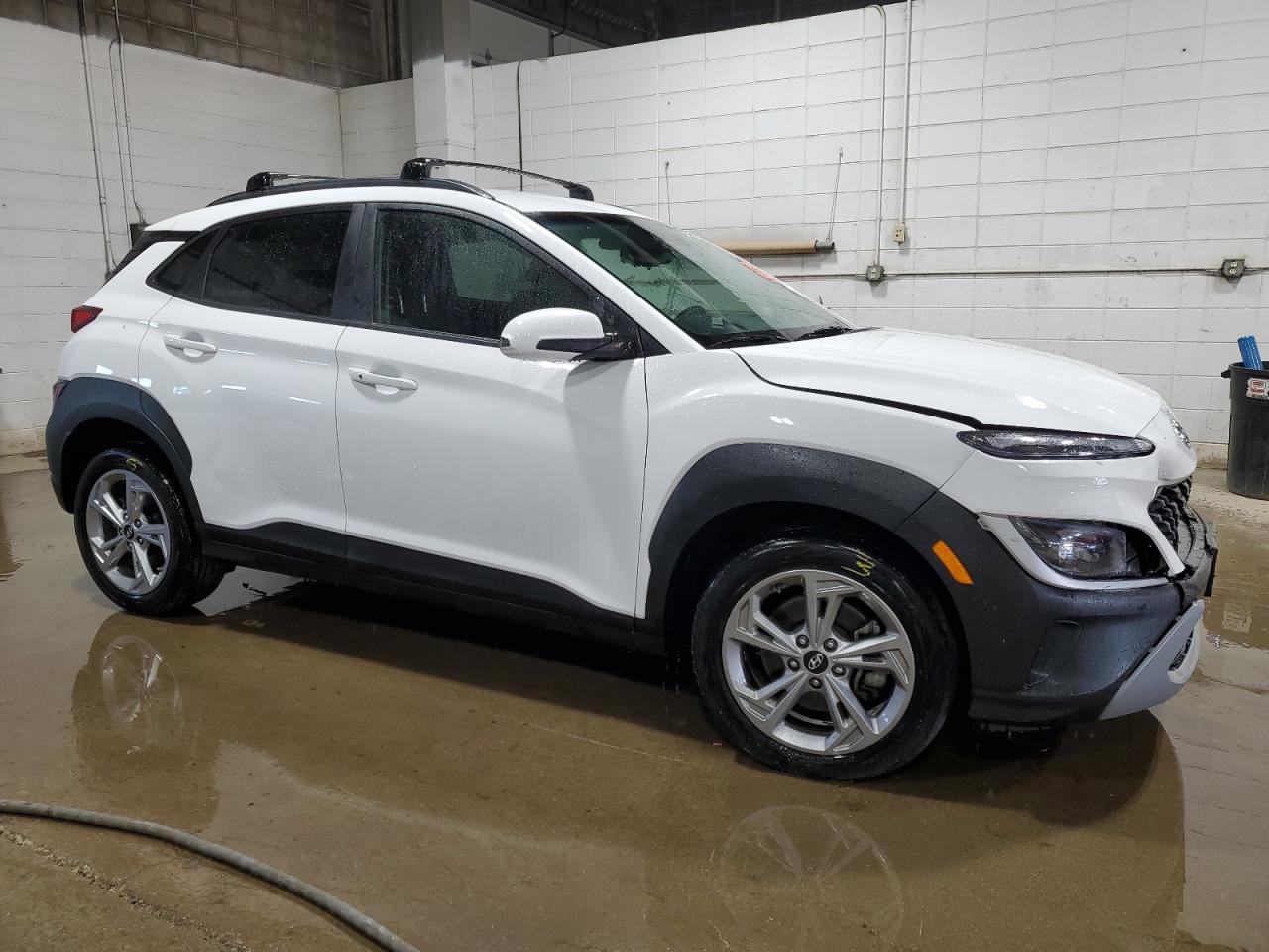 2022 Hyundai Kona VIN KM8K6CAB2NU840866 Copart auction photo, front end / rear end damage thumbnail 4