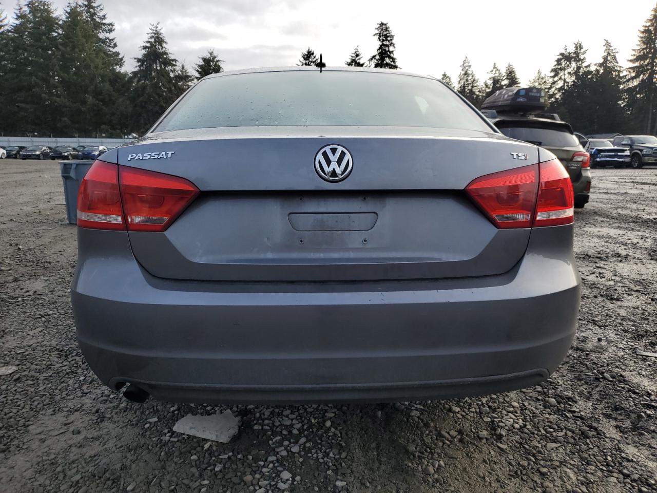2015 Volkswagen Passat VIN 1VWAT7A35FC040964 Copart auction photo, front end / side damage thumbnail 6