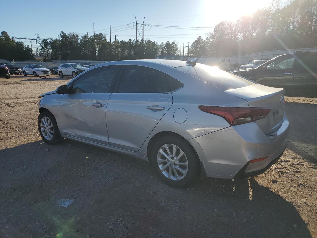 2022 Hyundai Accent VIN 3KPC24A6XNE164727 Copart auction photo, front end / side damage thumbnail 2