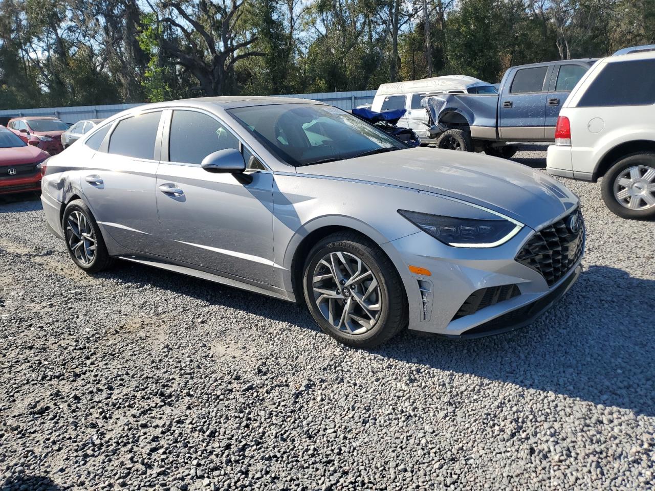 2023 Hyundai Sonata VIN KMHL14JA4PA330653 Copart auction photo, all over damage thumbnail 4