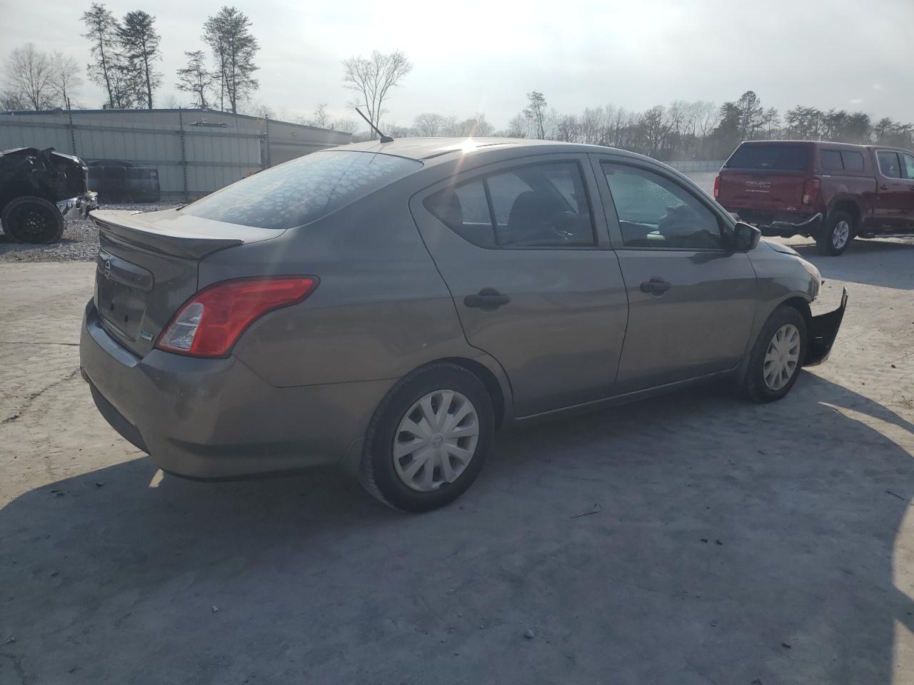 2016 Nissan Versa VIN 3N1CN7AP1GL892343 Copart auction photo, front end / minor dent/scratches damage thumbnail 3