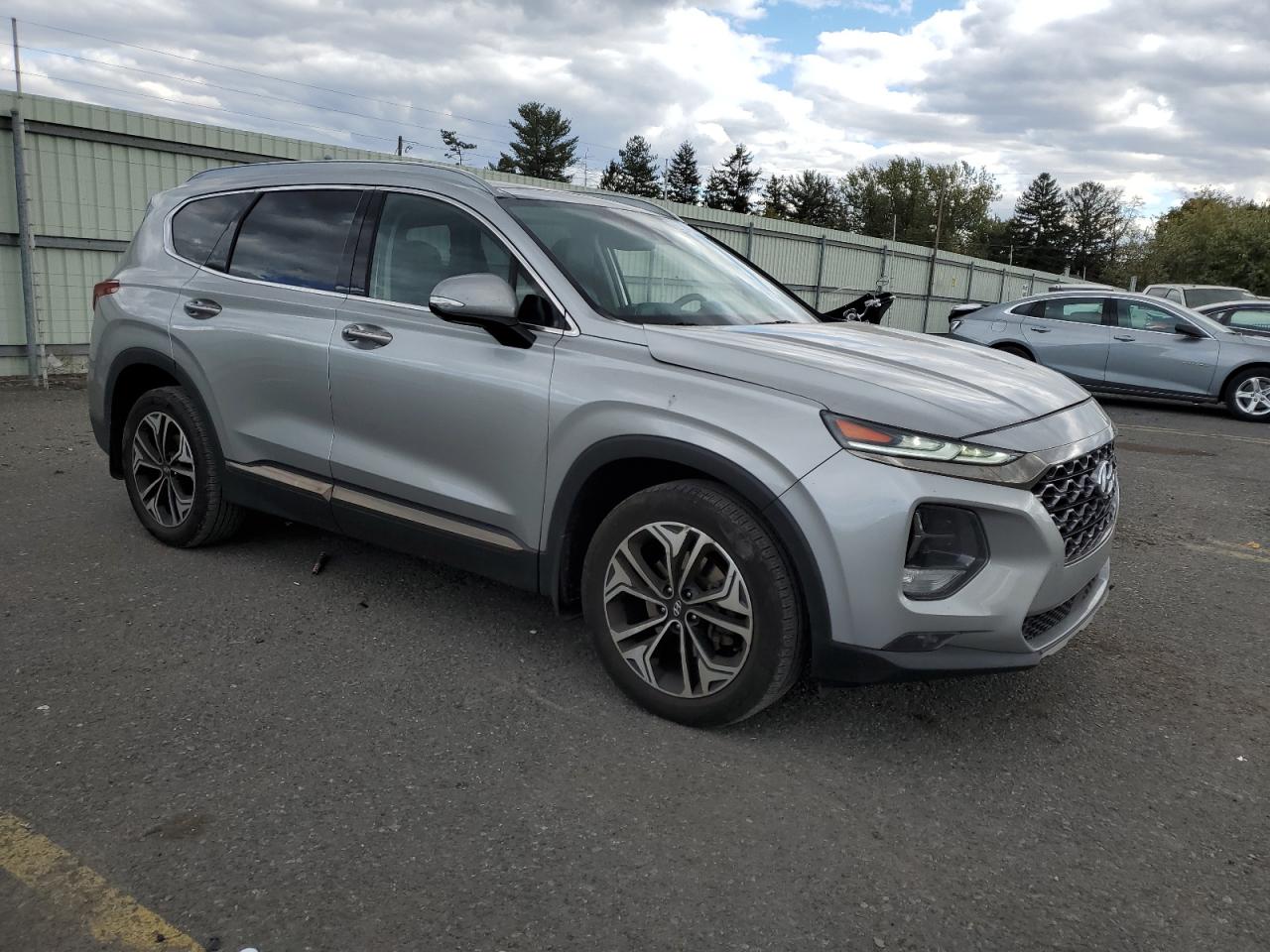 2020 Hyundai Santa Fe VIN 5NMS5CAA6LH199174 Copart auction photo, front end damage thumbnail 4