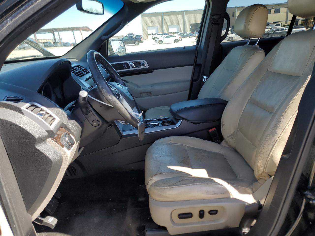 2015 Ford Explorer VIN 1FM5K7F82FGA41392 Copart auction photo, front end / hail damage thumbnail 7