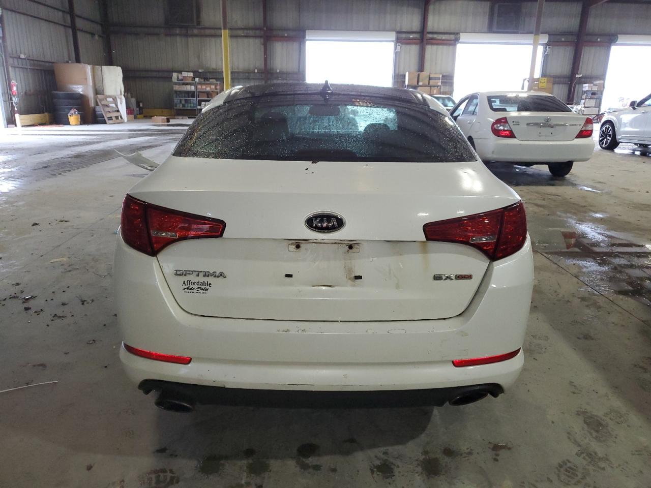 2011 KIA Optima VIN KNAGN4A7XB5184465 Copart auction photo, front end damage thumbnail 6