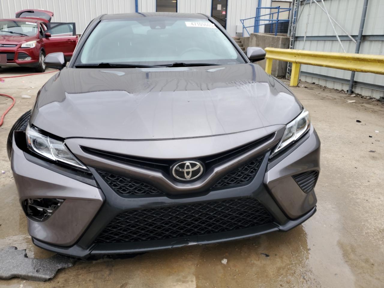 2020 Toyota Camry VIN 4T1G11AKXLU955561 Copart auction photo, all over damage thumbnail 5