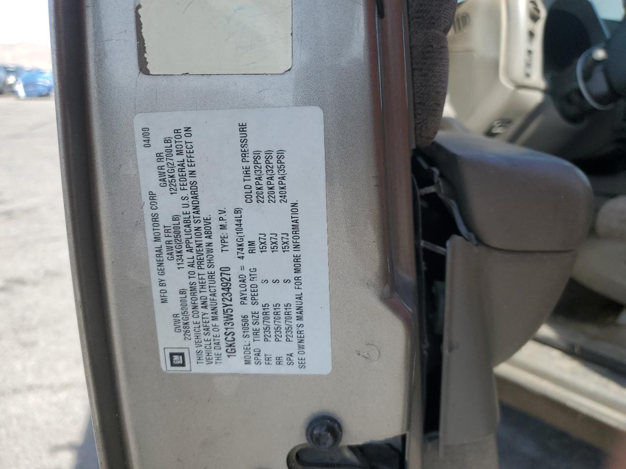 2000 GMC Jimmy VIN 1GKCS13W5Y2349270 Copart auction photo, burn damage thumbnail 12