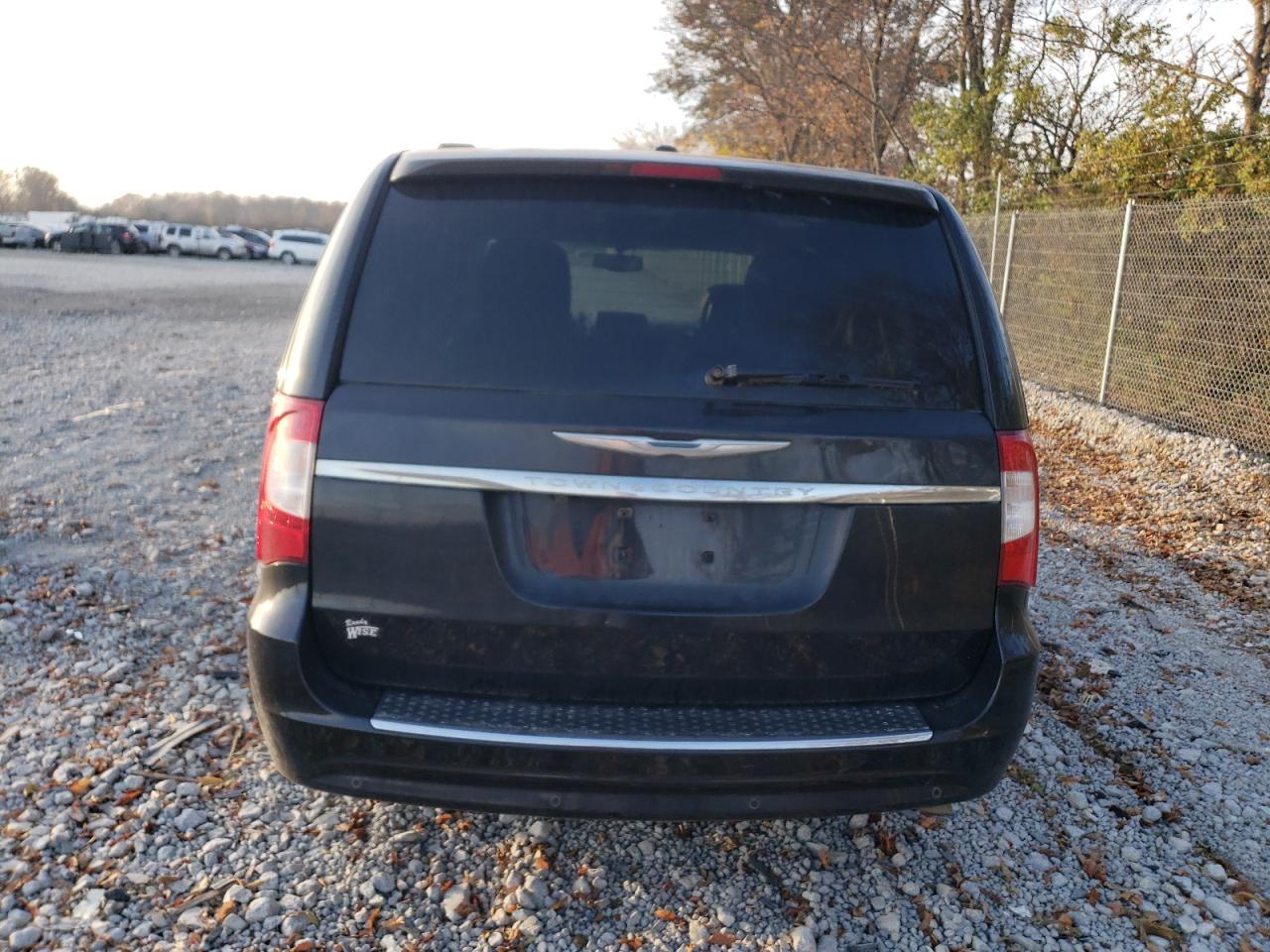2015 Chrysler Town & Country VIN 2C4RC1CG8FR602737 Copart auction photo, front end / minor dent/scratches damage thumbnail 6