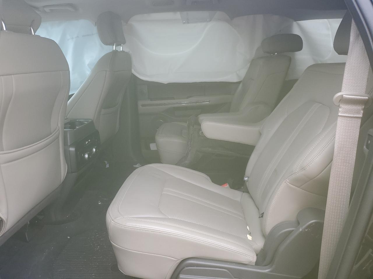 2018 Ford Expedition VIN 1FMJK2AT3JEA09858 Copart auction photo, all over damage thumbnail 11