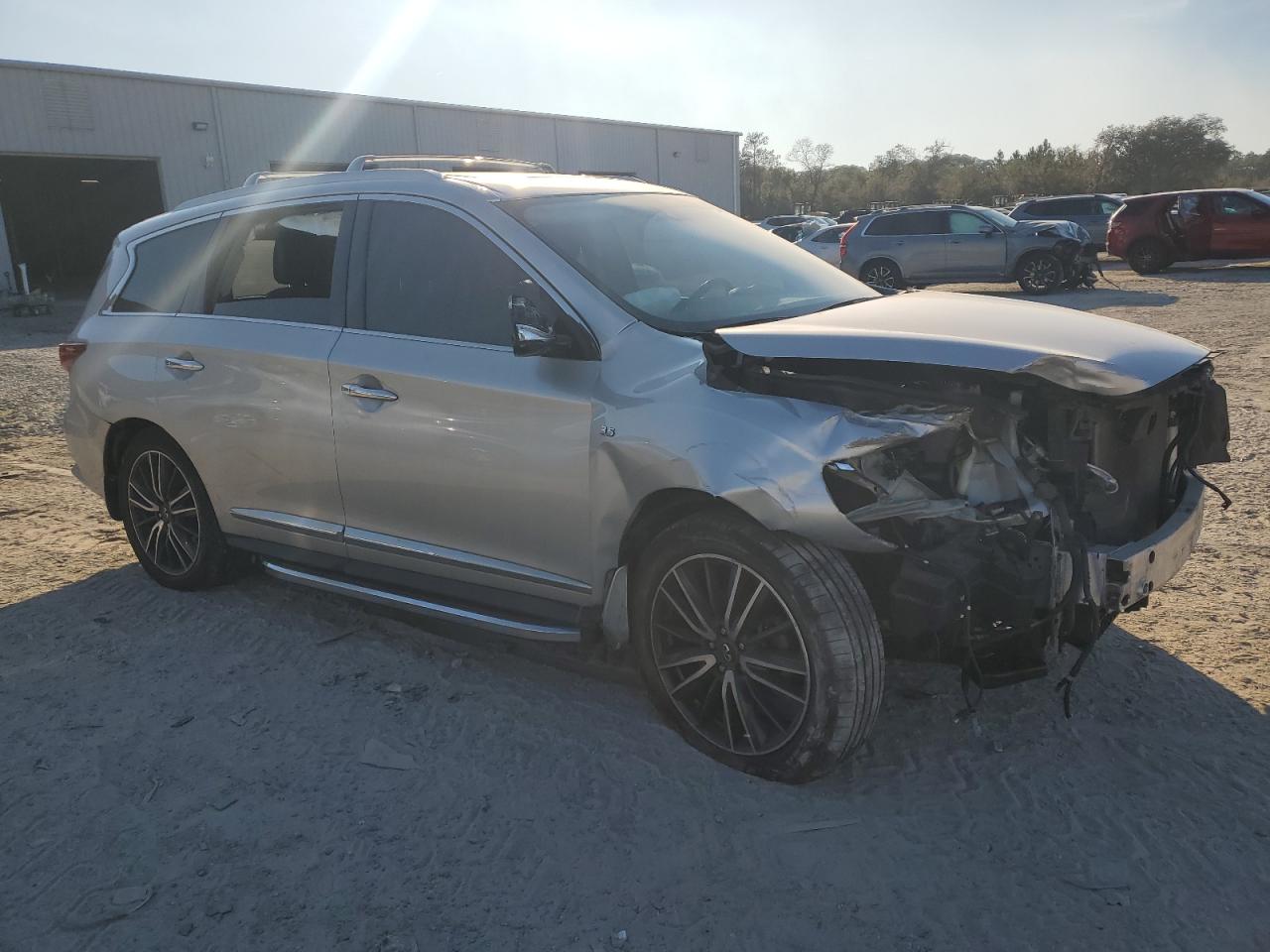 2018 Infiniti QX60 VIN 5N1DL0MNXJC524170 Copart auction photo, front end damage thumbnail 4