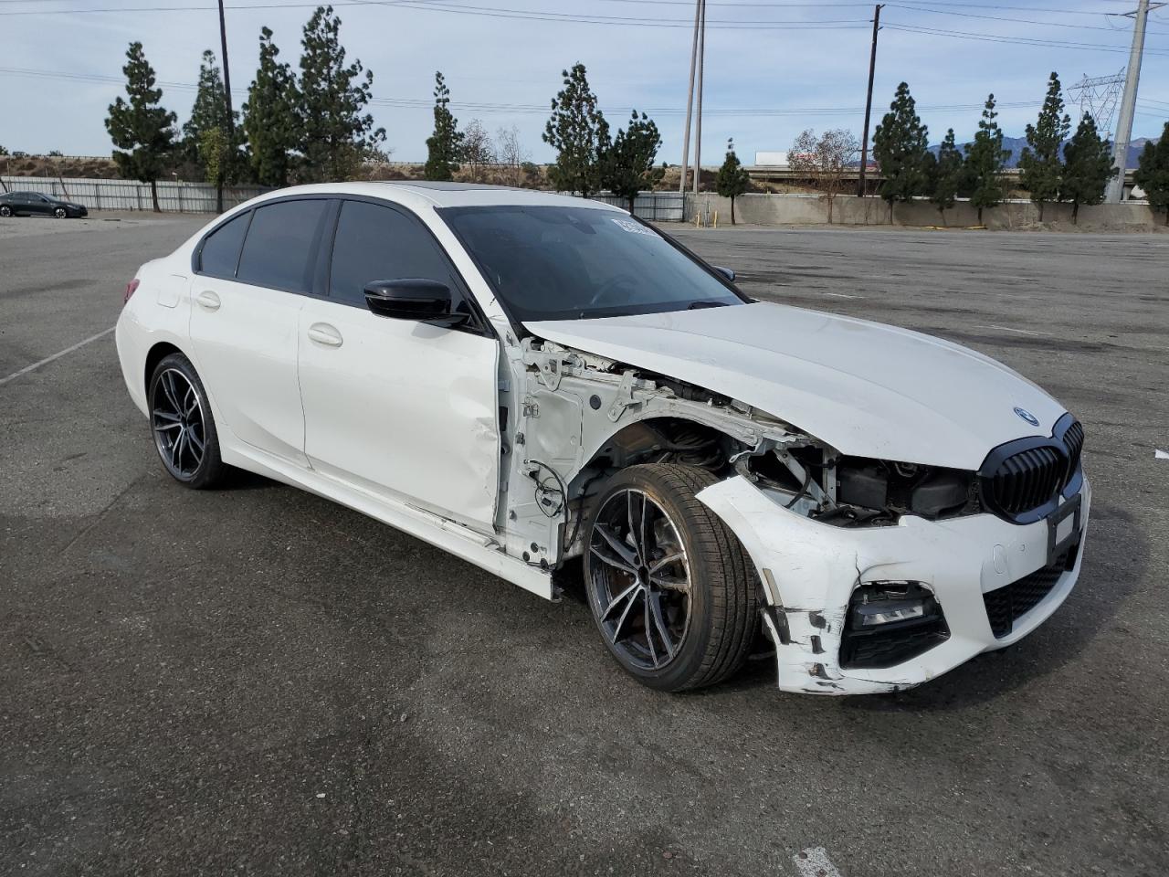 2022 BMW 3er VIN 3MW5P7J00N8C57811 Copart auction photo, front end damage thumbnail 4
