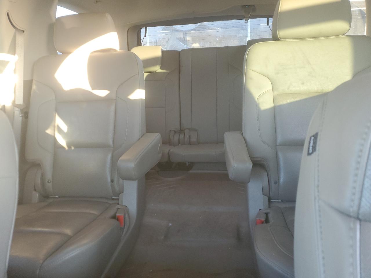 2016 Chevrolet Tahoe VIN 1GNSKCKC1GR156170 Copart auction photo, frame damage / front end damage thumbnail 10