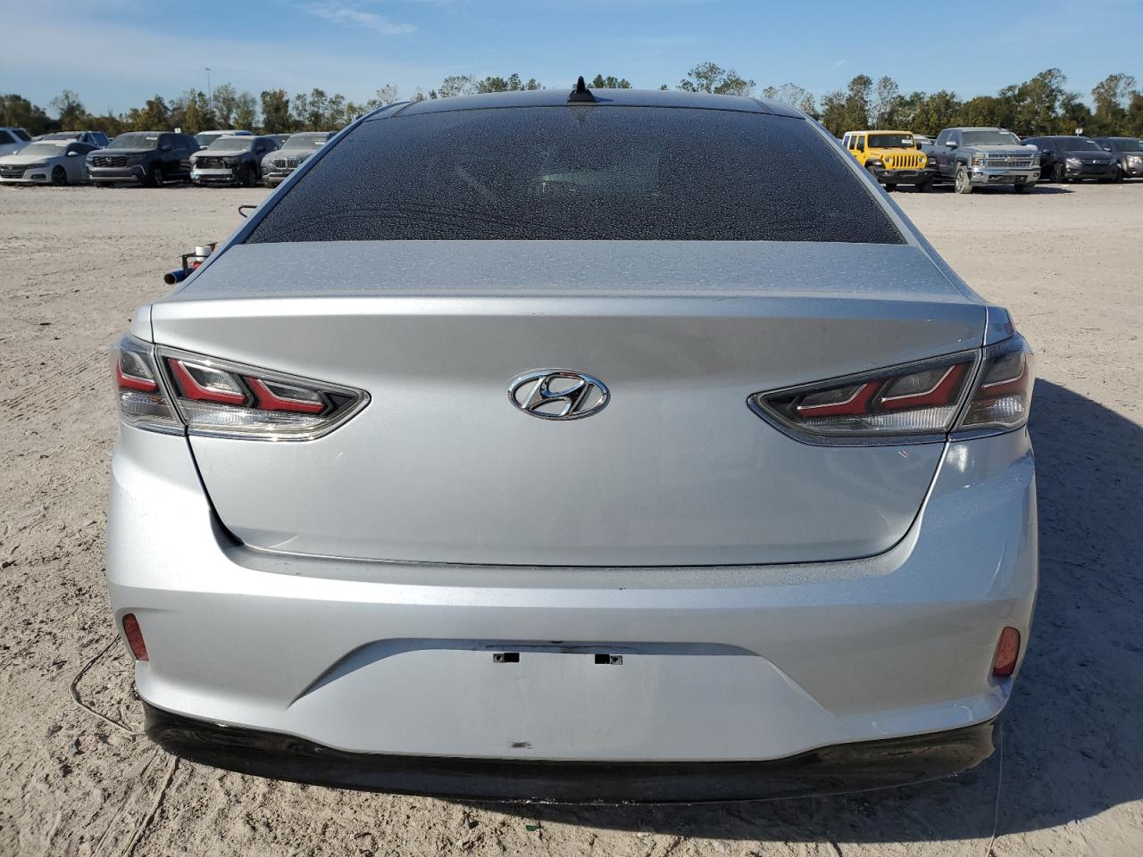 2018 Hyundai Sonata VIN KMHE34L37JA082830 Copart auction photo, front end damage thumbnail 6
