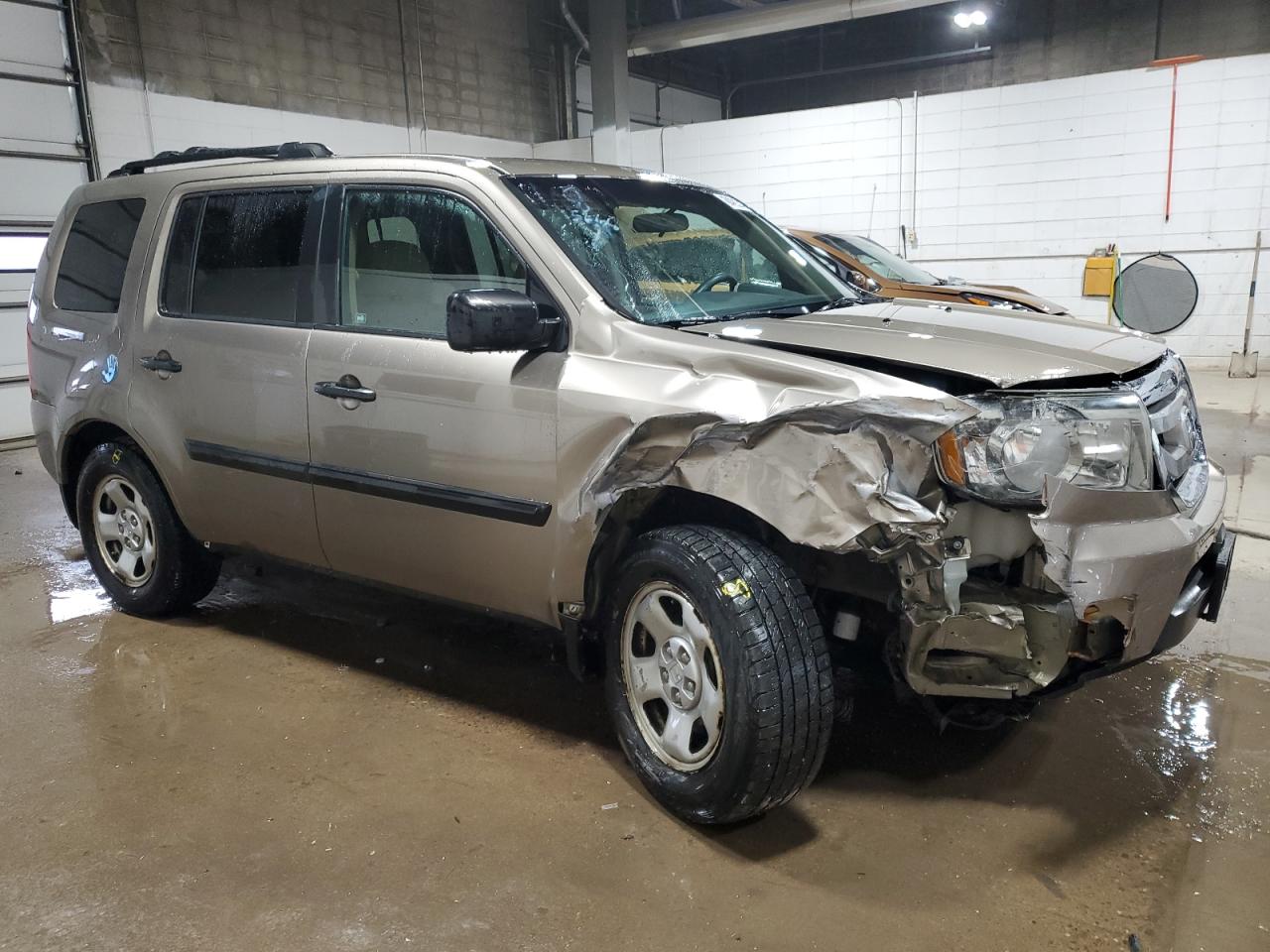 2010 Honda Pilot VIN 5FNYF4H23AB027727 Copart auction photo, front end damage thumbnail 4
