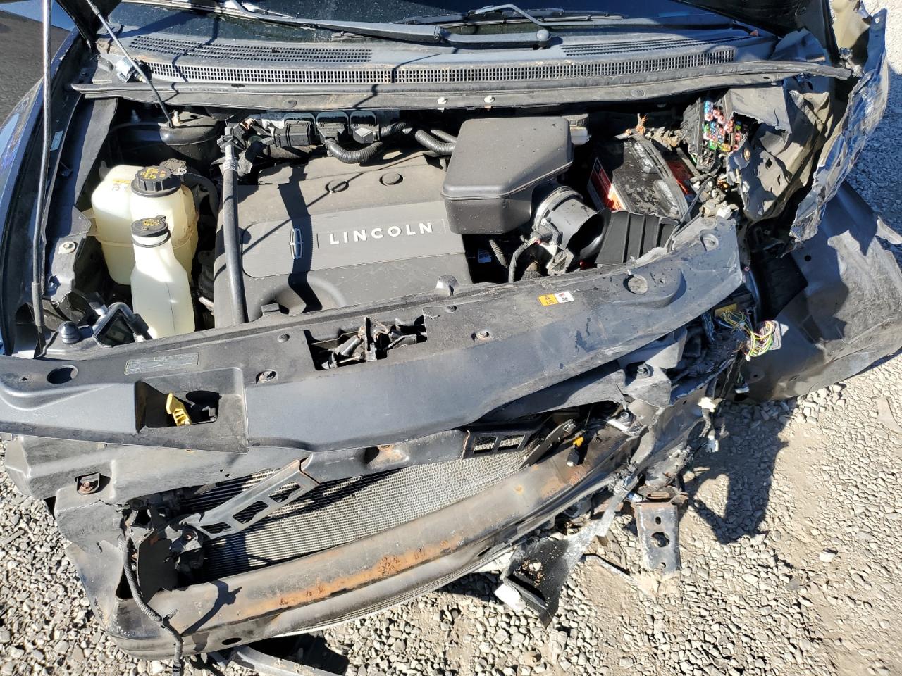 2011 Lincoln MKX VIN 2LMDJ8JK9BBJ31071 Copart auction photo, front end damage thumbnail 14