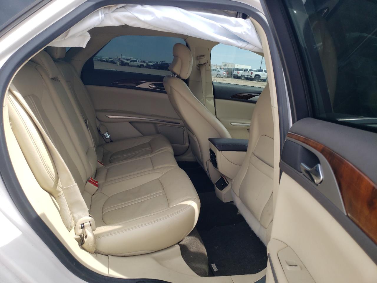 2014 Lincoln MKZ VIN 3LN6L2GK5ER823126 Copart auction photo, side damage thumbnail 10