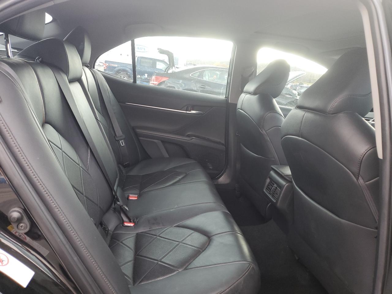 2019 Toyota Camry VIN 4T1B21HK6KU512979 Copart auction photo, rear end / minor dent/scratches damage thumbnail 11