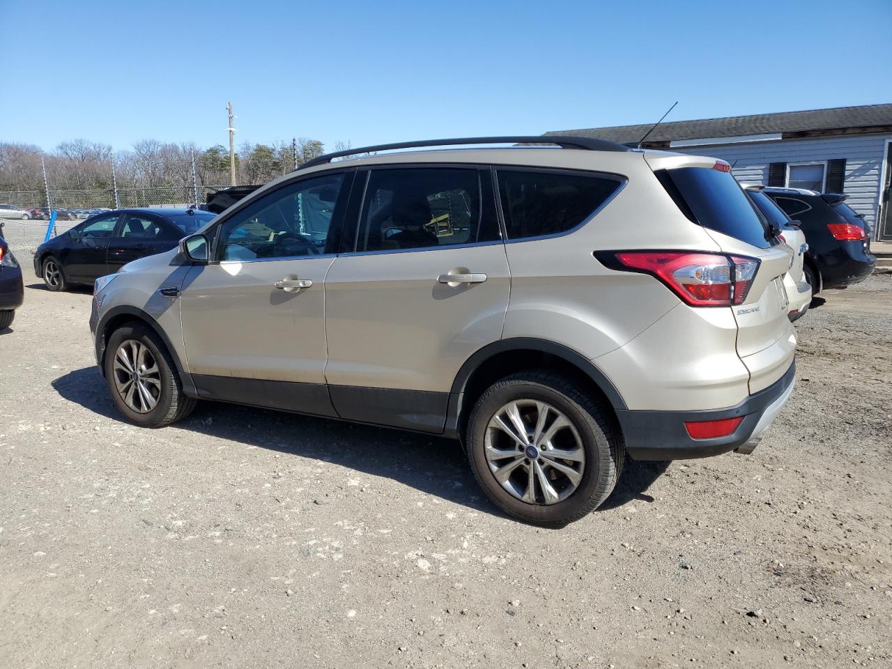 2017 Ford Escape VIN 1FMCU0GD9HUE91498 Copart auction photo, normal wear / minor dent/scratches damage thumbnail 2
