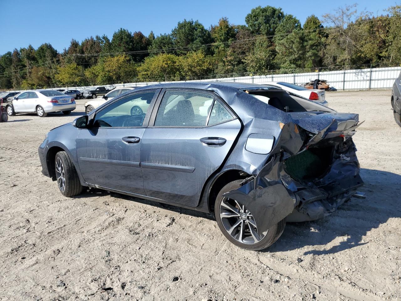 2018 Toyota Corolla VIN 2T1BURHE8JC100727 Copart auction photo, rear end / minor dent/scratches damage thumbnail 2