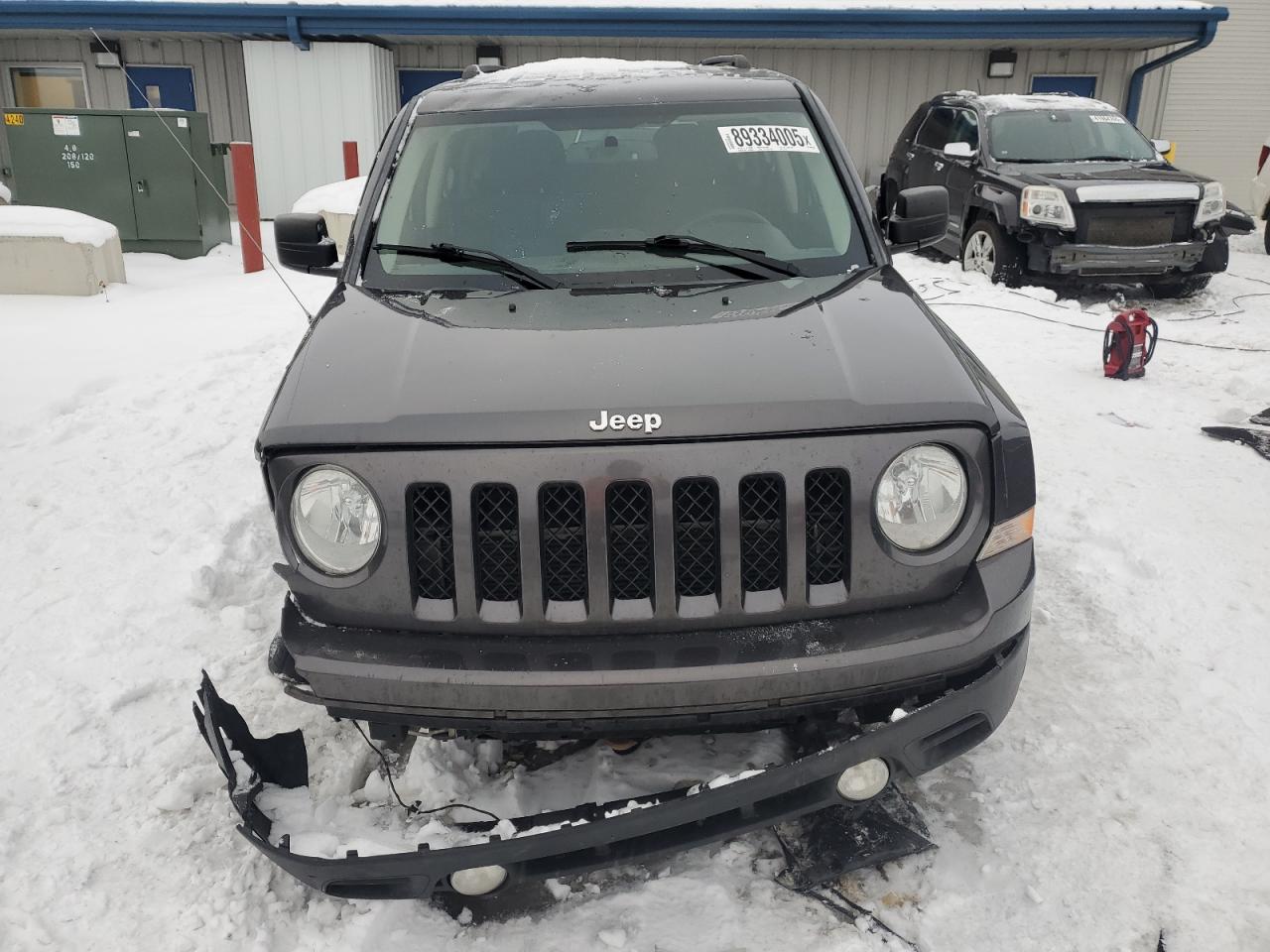 2016 Jeep Liberty (Patriot) VIN 1C4NJPBA1GD670144 Copart auction photo, front end / side damage thumbnail 5