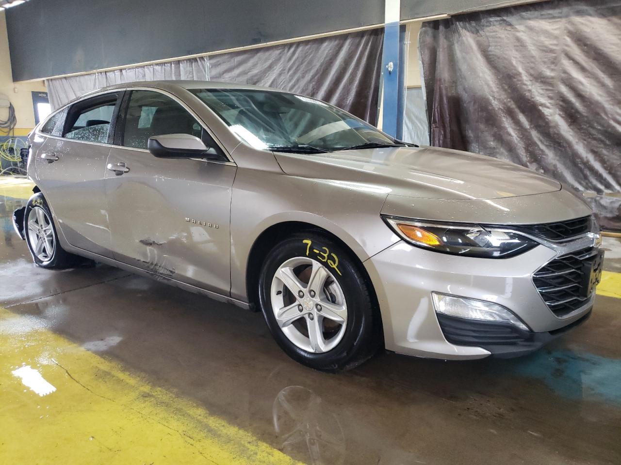 2022 Chevrolet Malibu VIN 1G1ZD5ST9NF140657 Copart auction photo, rear end / side damage thumbnail 4