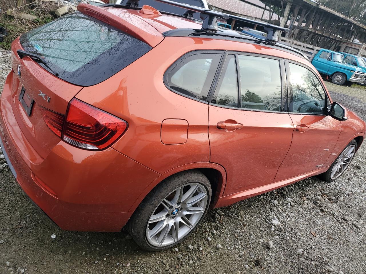 2013 BMW X1 VIN WBAVL1C54DVR82339 Copart auction photo, water/flood damage thumbnail 3