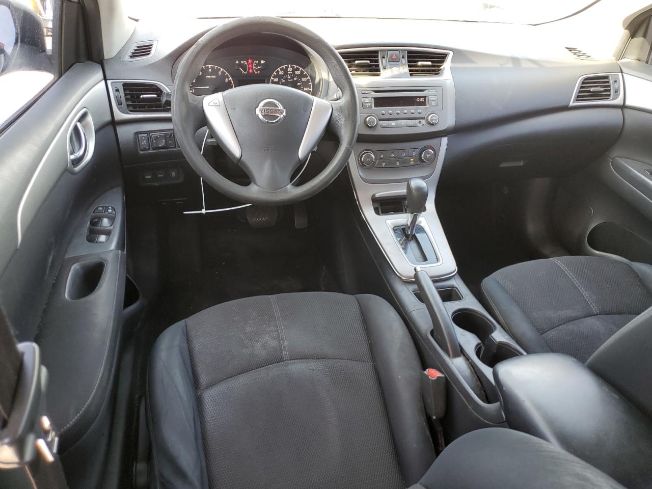 2014 Nissan Sentra VIN 3N1AB7AP7EY267901 Copart auction photo, front end / minor dent/scratches damage thumbnail 8